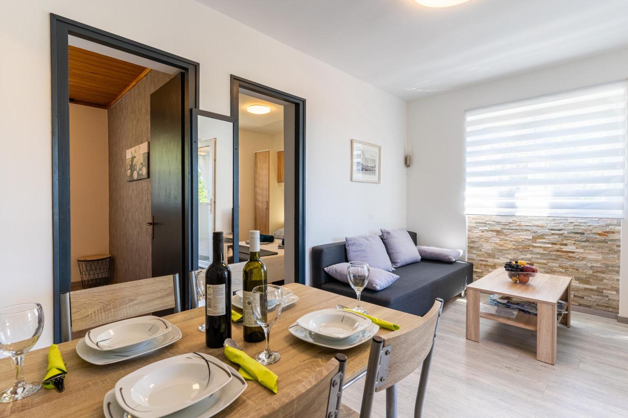 Kuca Matanovic Apartment เซรส ภายนอก รูปภาพ